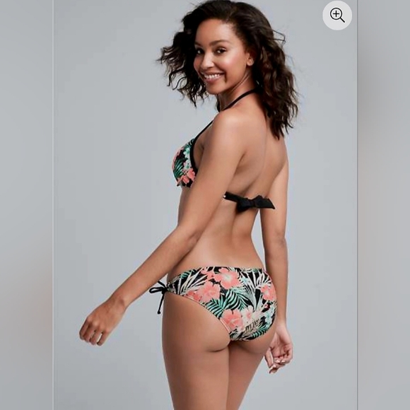 VENUS Maui Tropical Underwire Push Up Bikini Top, size 32D/34C/36B - Picture 8 of 11